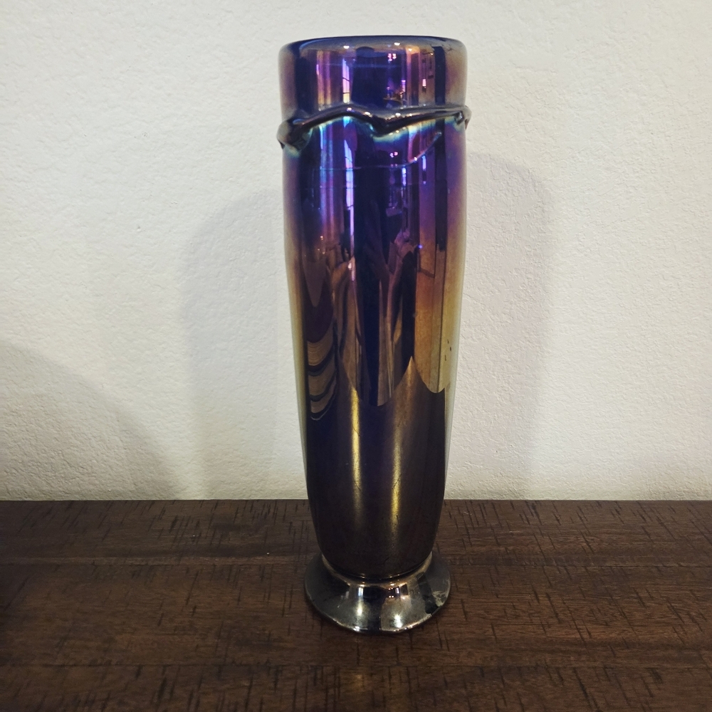 Unique Signed Studio Purple Art Glass Vase Iridescent Rainbow Trailed Decoration